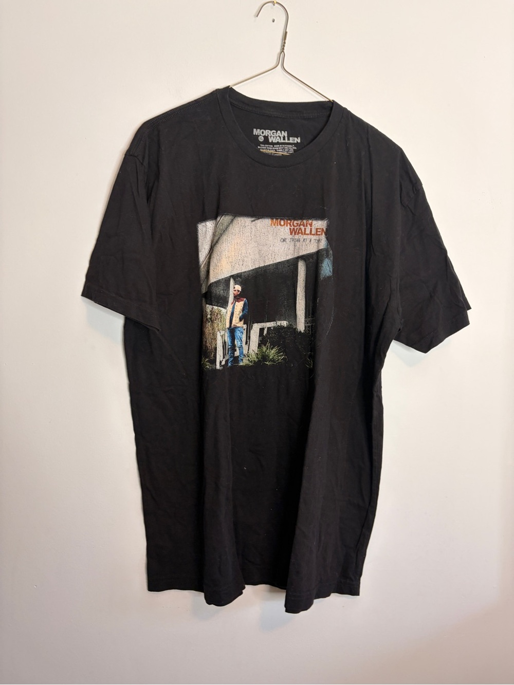 Morgan Wallen concert tee Black Graphic Top - Men’s/unisex Casual Shirt XL